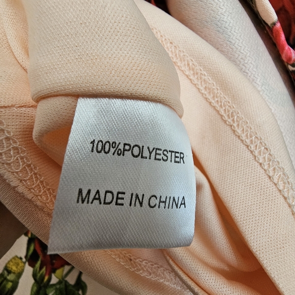 Nwot Ginger Fizz Sleeveless Plunging V Peach/Red Roses Asymmetrical Midi… - Picture 15 of 17